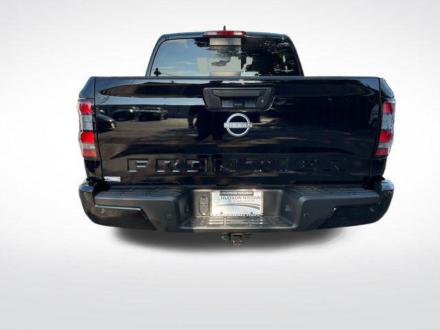 new 2025 Nissan Frontier car, priced at $35,319