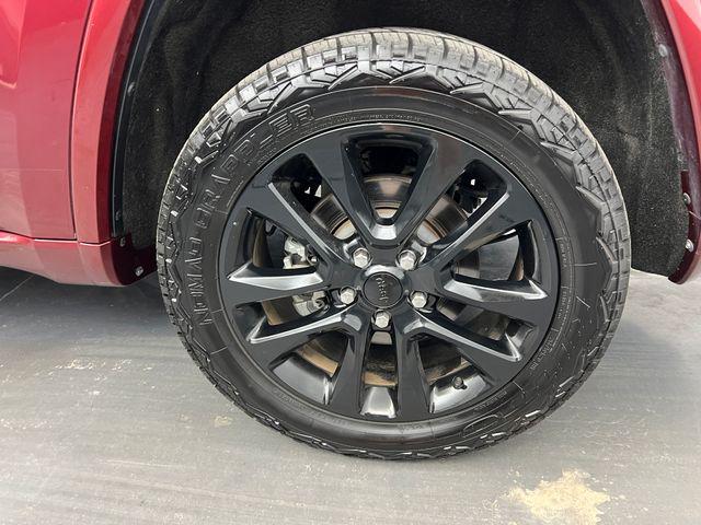 used 2022 Jeep Grand Cherokee car, priced at $30,600