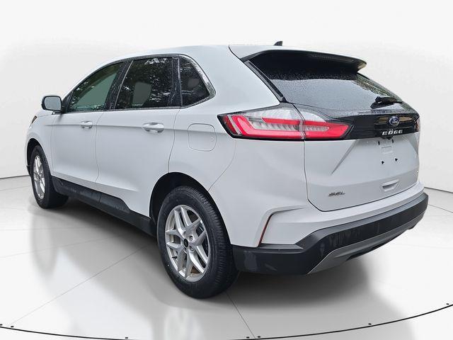 used 2024 Ford Edge car, priced at $18,700