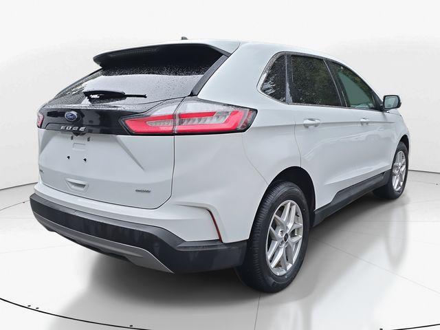 used 2024 Ford Edge car, priced at $18,700