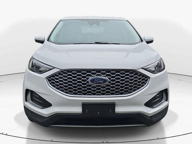 used 2024 Ford Edge car, priced at $18,700