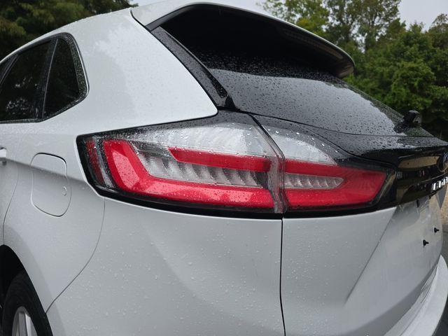 used 2024 Ford Edge car, priced at $18,700