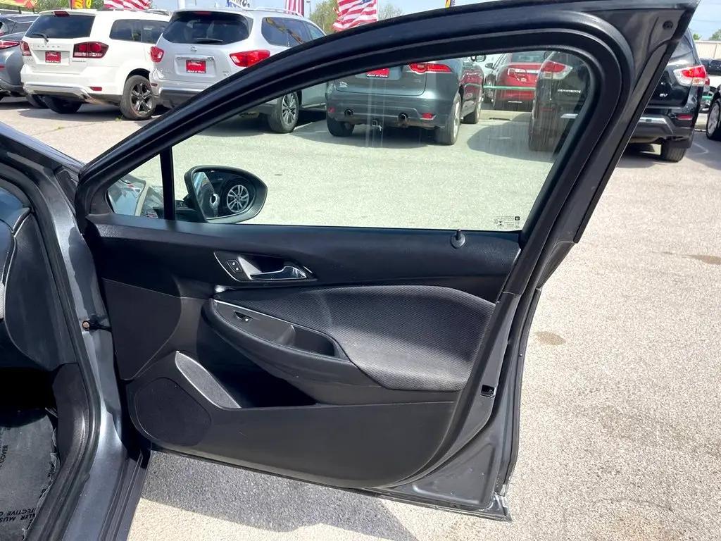 used 2019 Chevrolet Cruze car, priced at $9,995