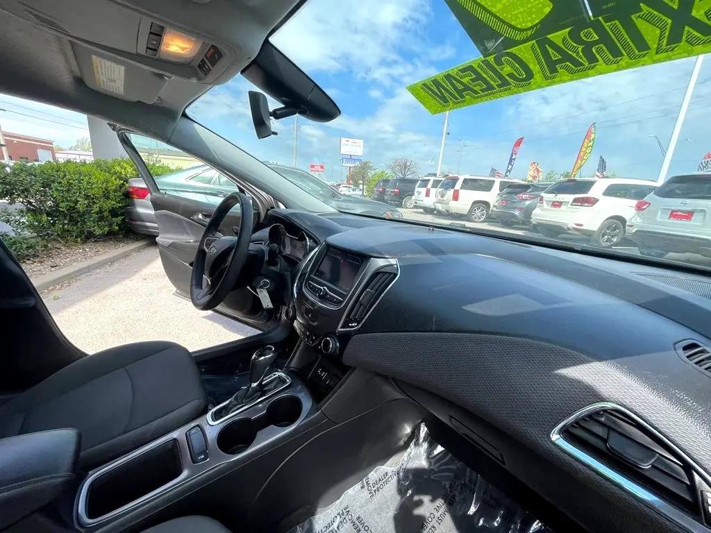 used 2019 Chevrolet Cruze car, priced at $9,995