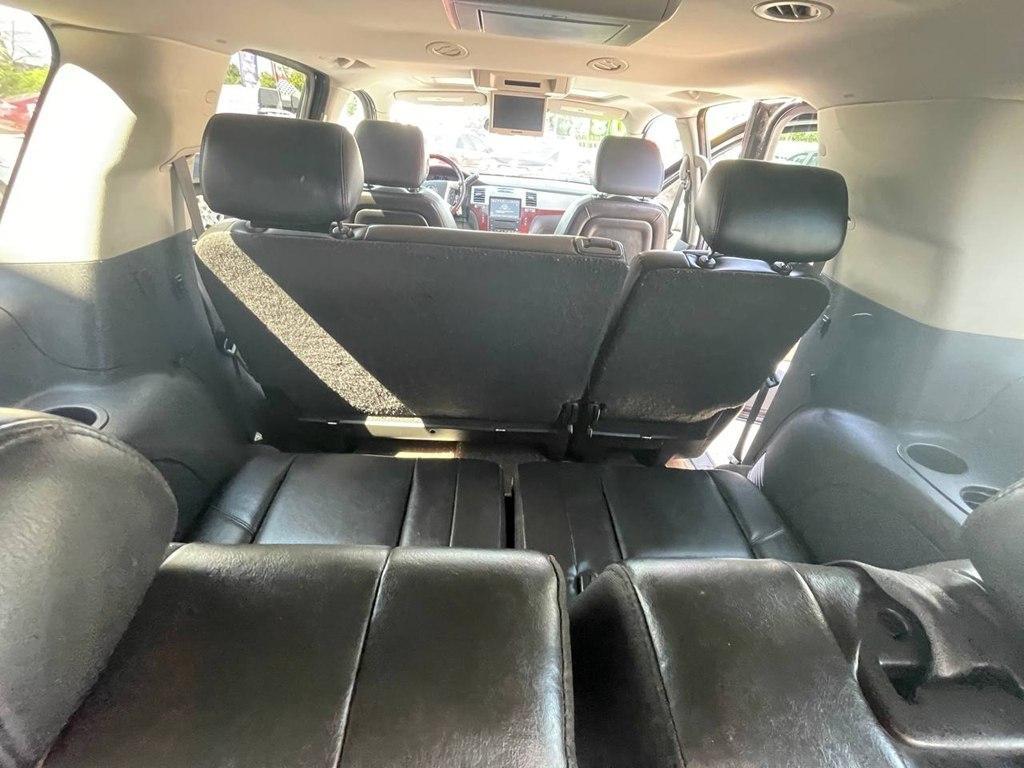 used 2008 Cadillac Escalade ESV car, priced at $9,995