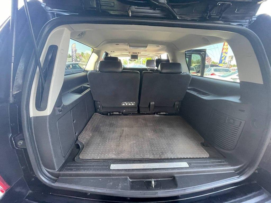 used 2008 Cadillac Escalade ESV car, priced at $9,995