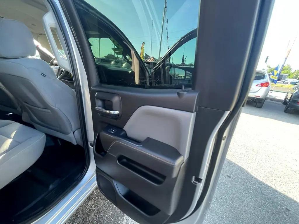 used 2015 Chevrolet Silverado 1500 car, priced at $17,495