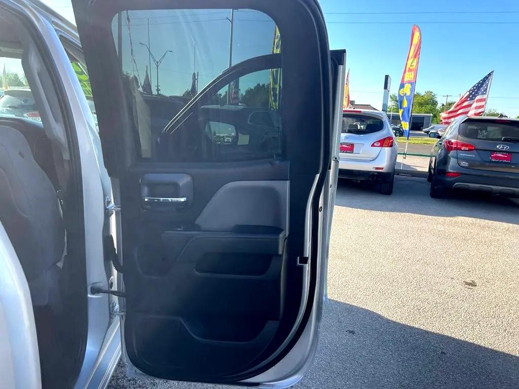 used 2015 Chevrolet Silverado 1500 car, priced at $17,495