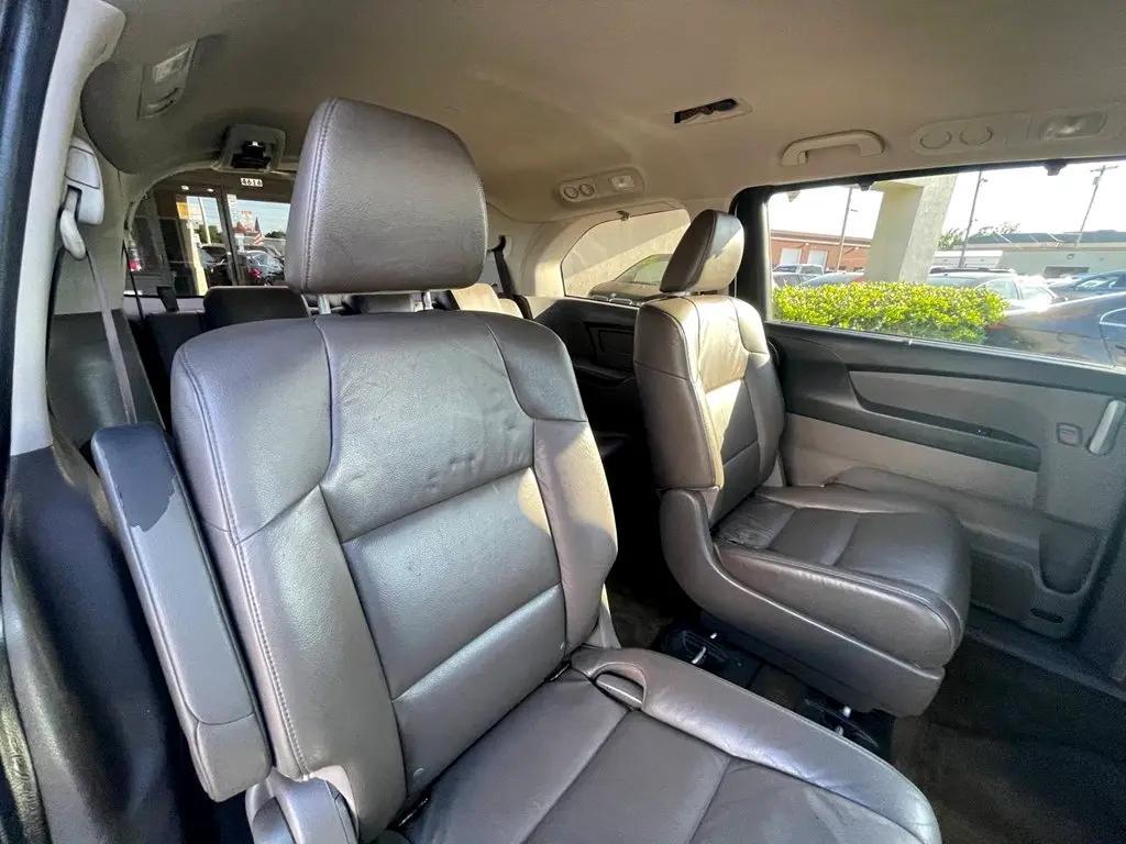 used 2013 Honda Odyssey car, priced at $9,999