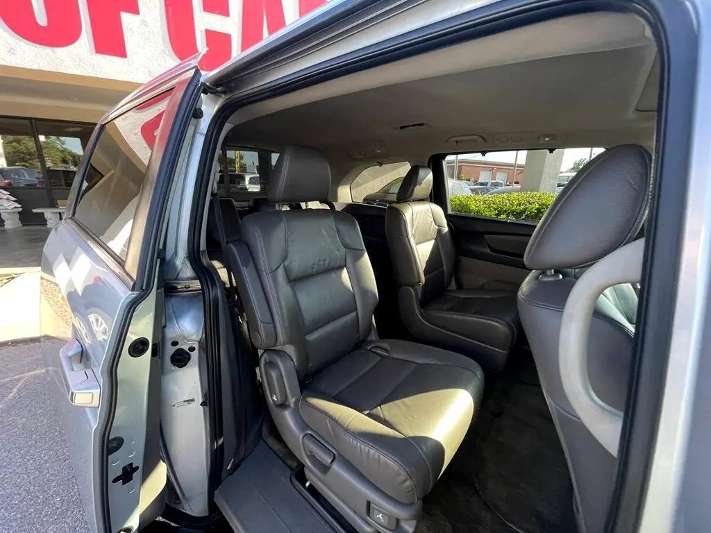 used 2013 Honda Odyssey car, priced at $9,999