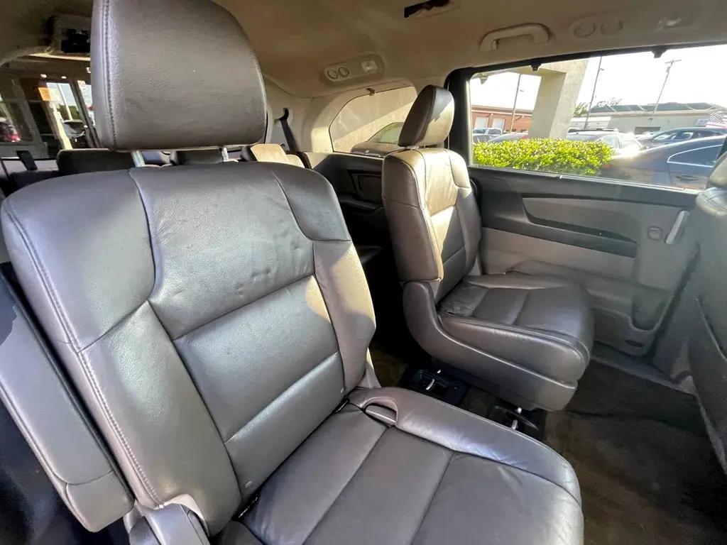 used 2013 Honda Odyssey car, priced at $9,999