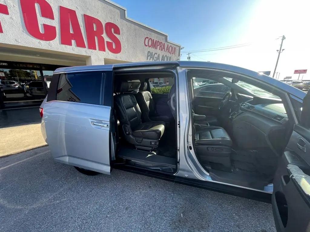 used 2013 Honda Odyssey car, priced at $9,999