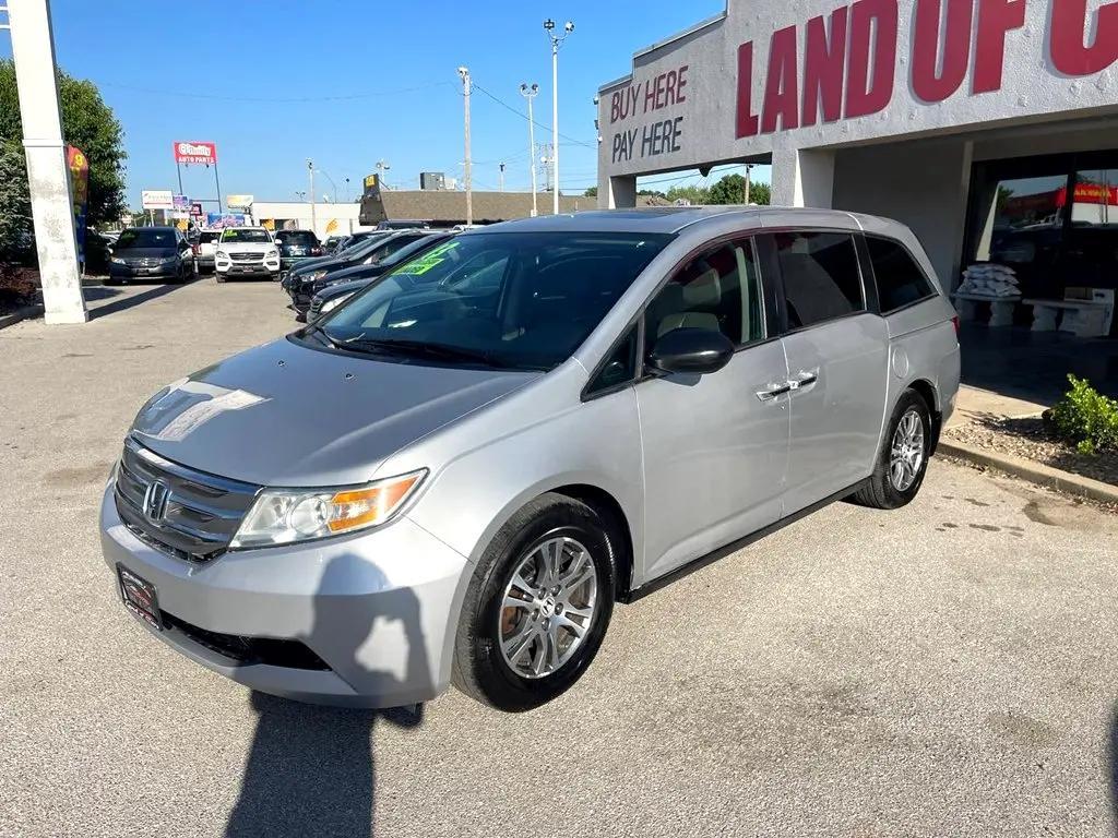 used 2013 Honda Odyssey car, priced at $9,999