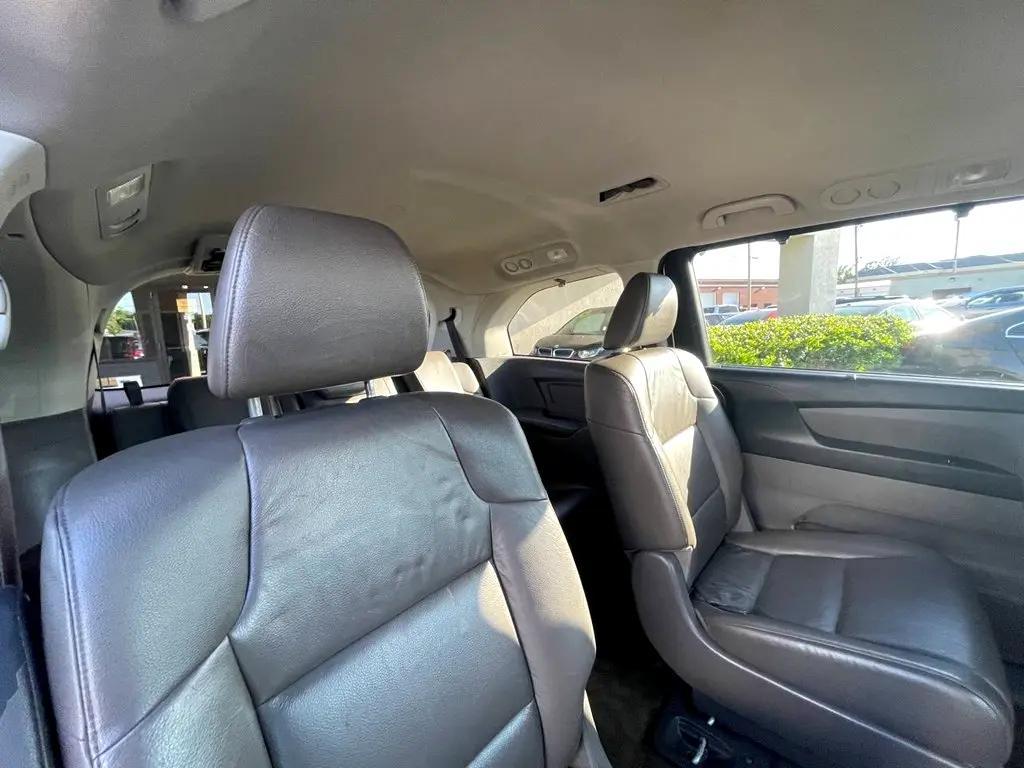 used 2013 Honda Odyssey car, priced at $9,999