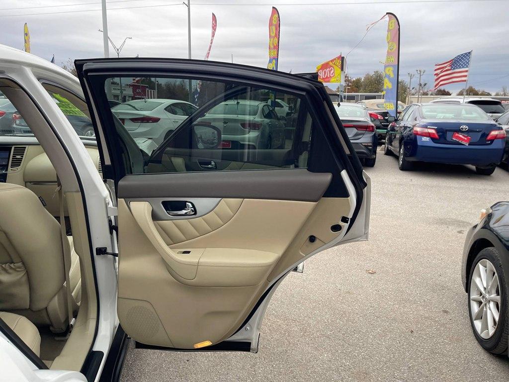 used 2015 INFINITI QX70 car, priced at $9,495