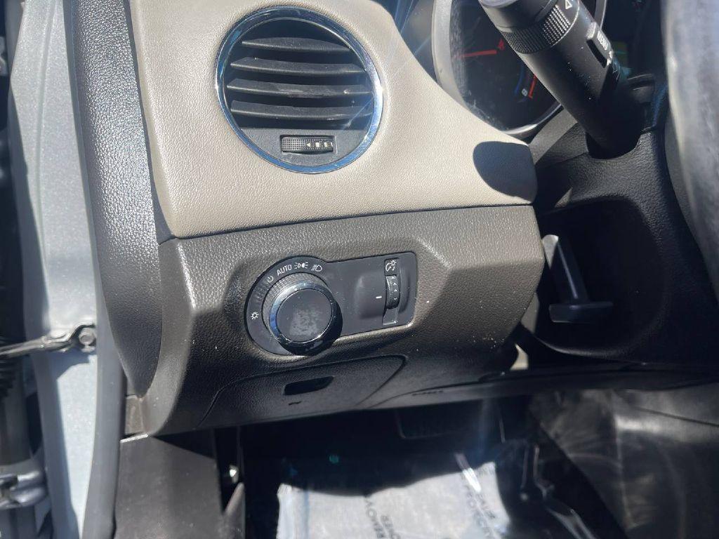 used 2014 Chevrolet Cruze car, priced at $6,495