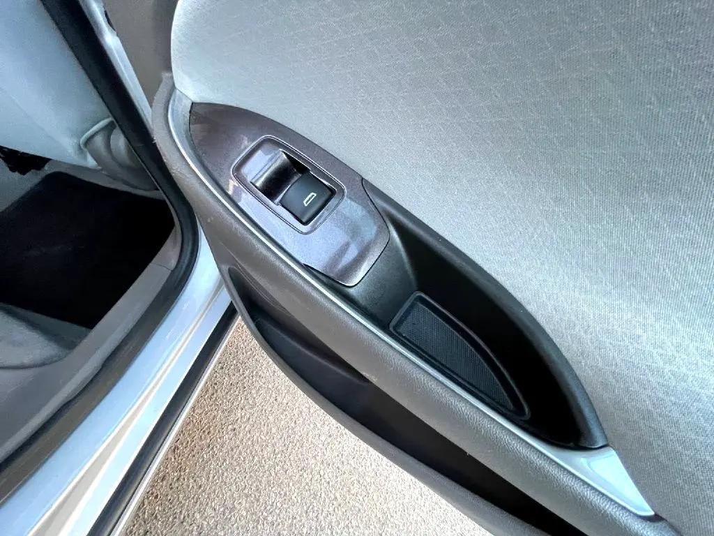 used 2020 Chevrolet Malibu car, priced at $13,495