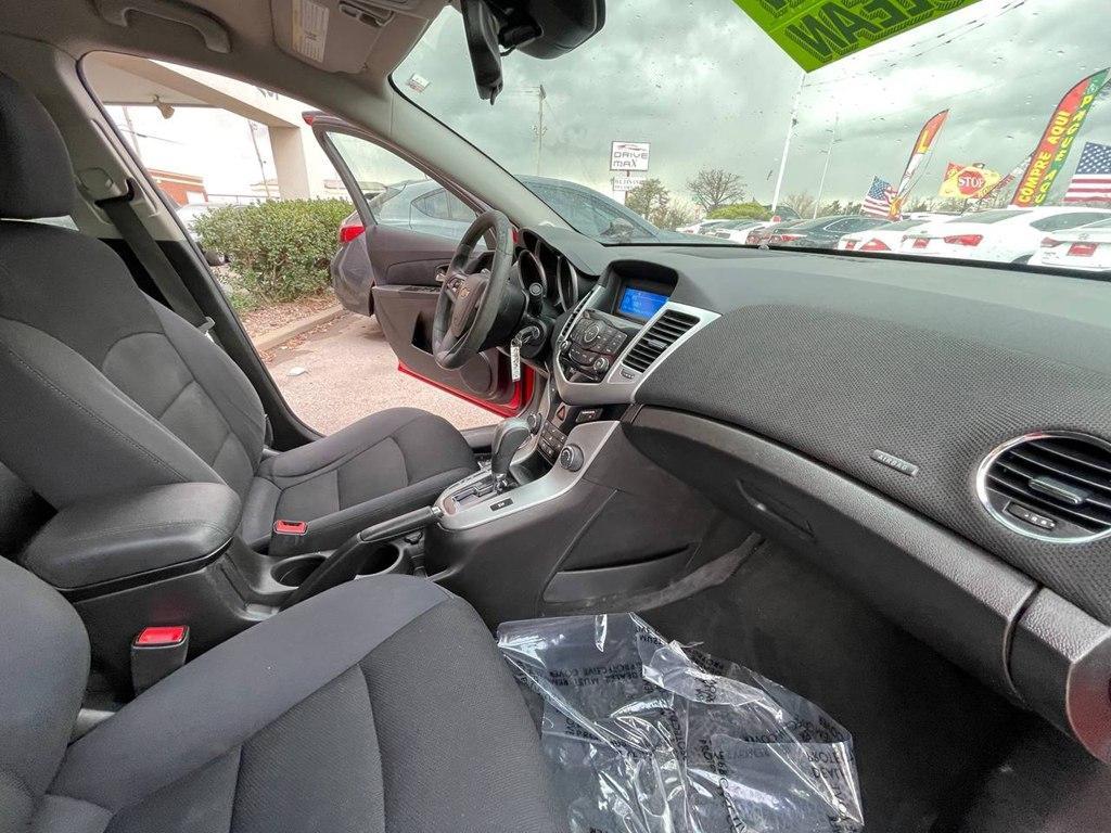 used 2016 Chevrolet Cruze Limited car, priced at $5,995