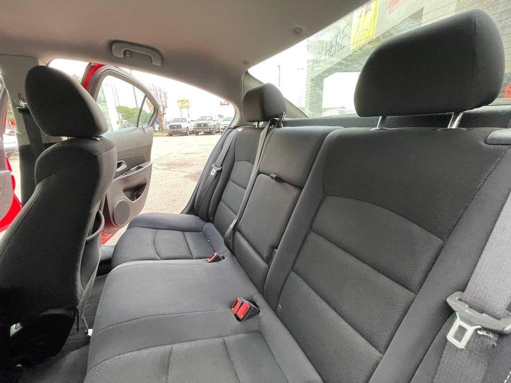 used 2016 Chevrolet Cruze Limited car, priced at $5,995