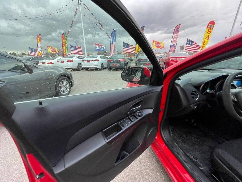 used 2016 Chevrolet Cruze Limited car, priced at $5,995