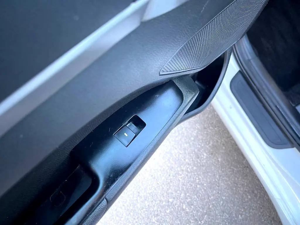 used 2018 Hyundai Elantra car, priced at $9,495