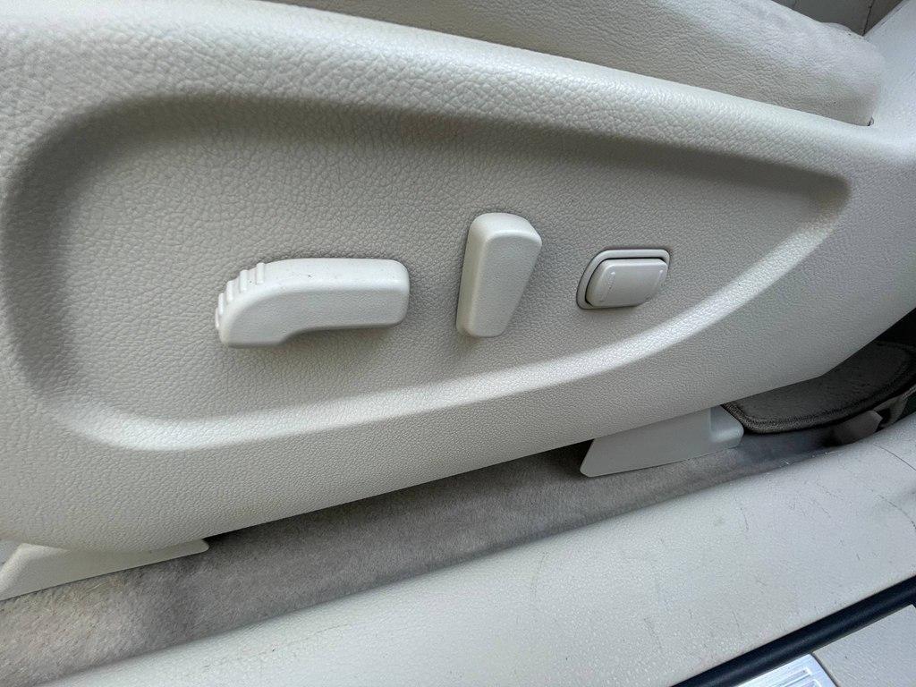 used 2014 Nissan Murano CrossCabriolet car, priced at $10,995