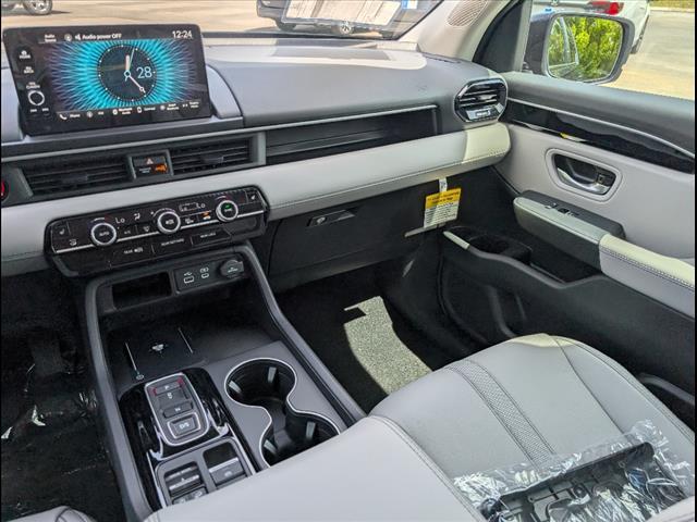 new 2025 Honda Pilot car, priced at $44,995