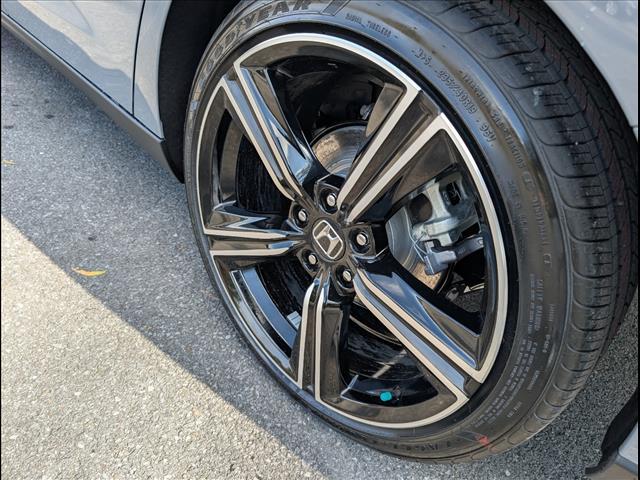 new 2025 Honda Accord Hybrid car, priced at $35,305