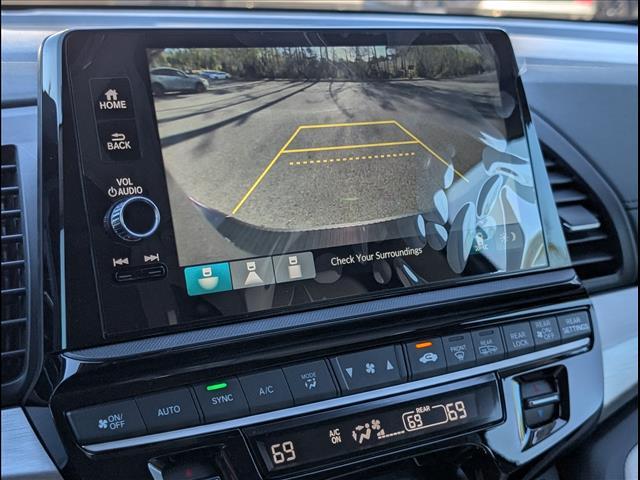 new 2026 Honda Odyssey car, priced at $45,250