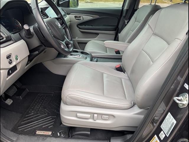 used 2022 Honda Pilot car, priced at $25,993