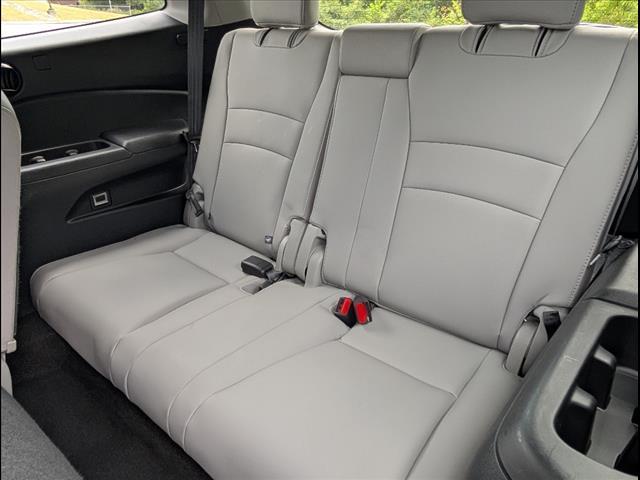 used 2022 Honda Pilot car, priced at $25,993