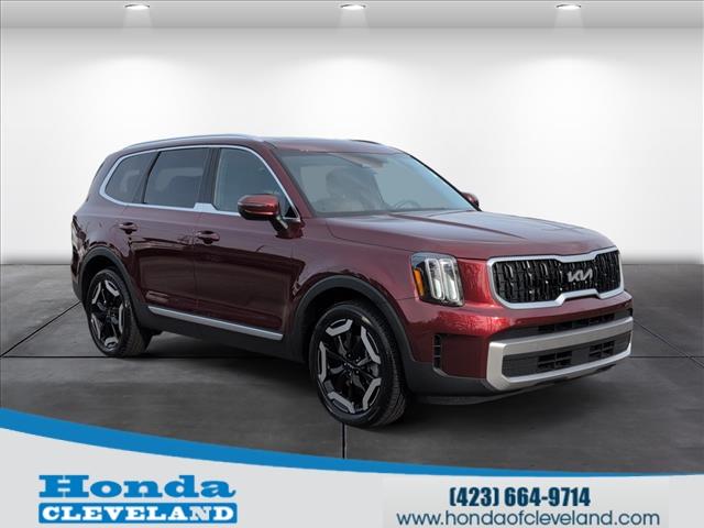 used 2023 Kia Telluride car, priced at $31,990