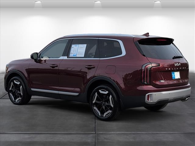 used 2023 Kia Telluride car, priced at $31,990