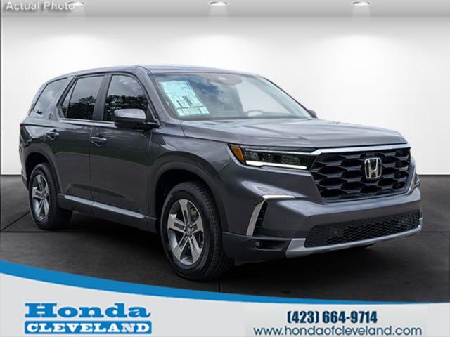 new 2025 Honda Pilot car, priced at $47,050