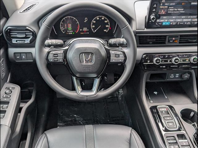 new 2025 Honda Pilot car, priced at $47,050