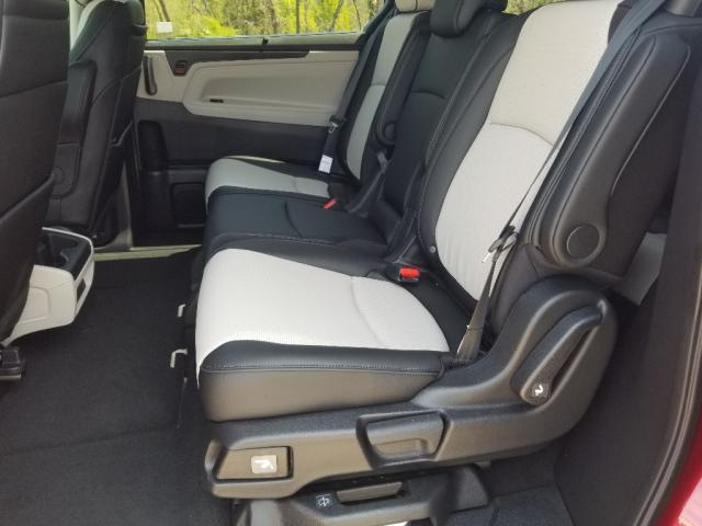 new 2025 Honda Odyssey car, priced at $53,085