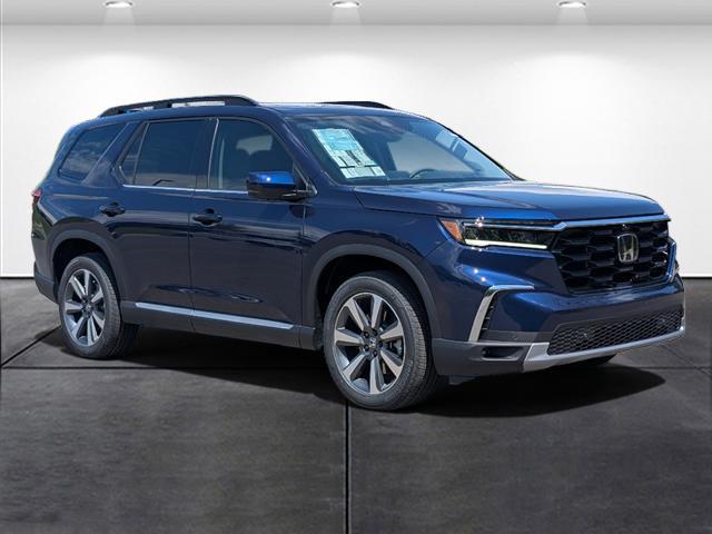 new 2025 Honda Pilot car, priced at $54,575