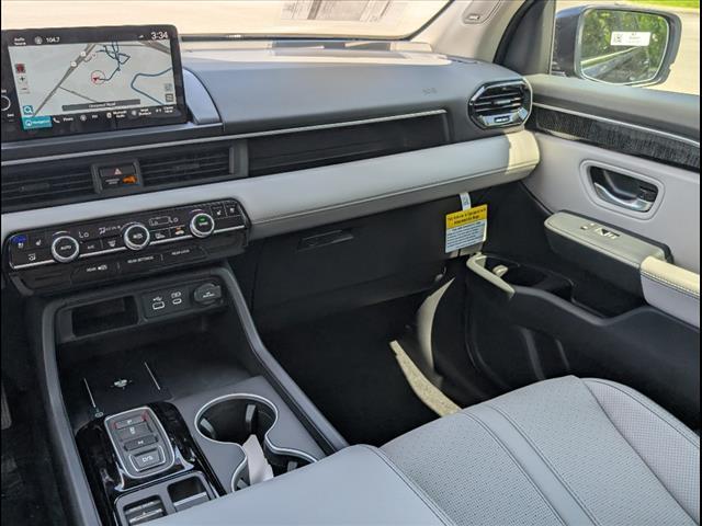 new 2025 Honda Pilot car, priced at $54,575