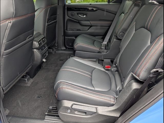 new 2025 Honda Pilot car, priced at $51,350