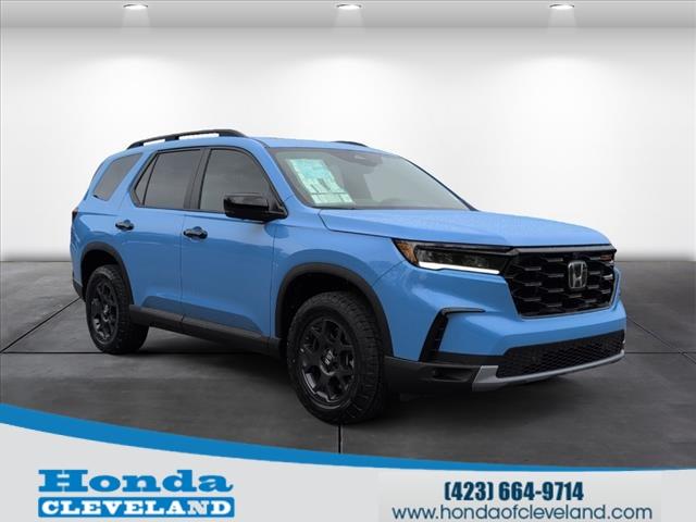 new 2025 Honda Pilot car, priced at $51,350