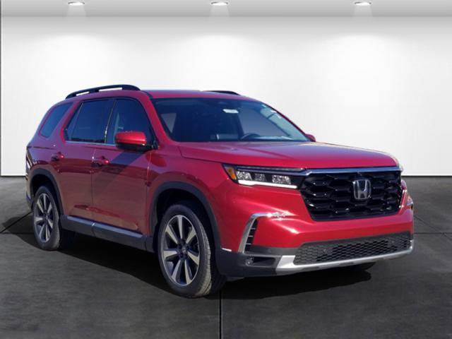 new 2025 Honda Pilot car, priced at $54,930