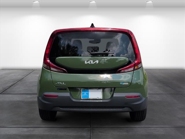 used 2022 Kia Soul car, priced at $13,900