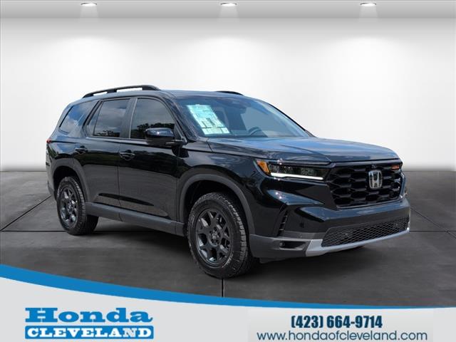 new 2025 Honda Pilot car, priced at $51,375