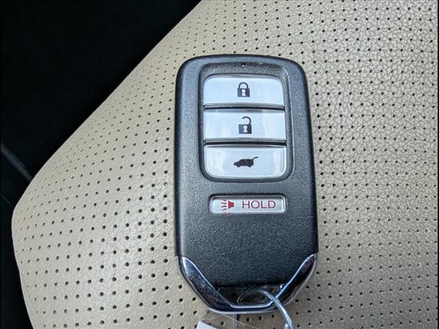 used 2015 Honda CR-V car, priced at $10,990