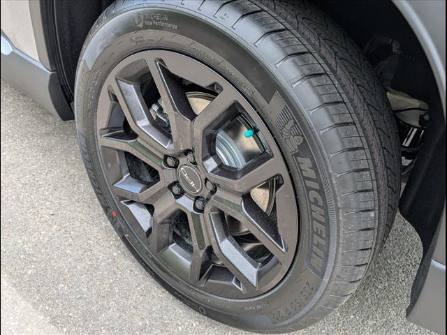 new 2025 Honda Pilot car, priced at $50,850