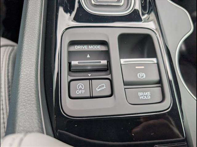 new 2025 Honda Pilot car, priced at $51,095