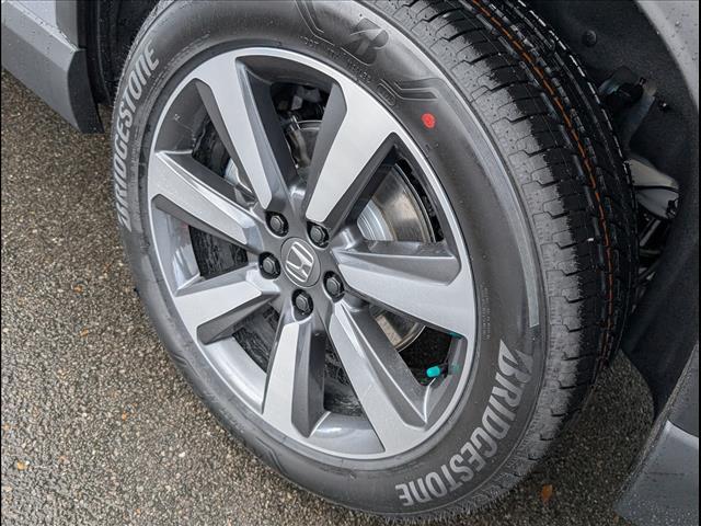 new 2025 Honda Pilot car, priced at $51,095