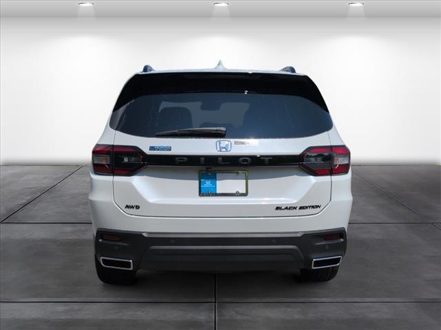 new 2025 Honda Pilot car, priced at $56,530