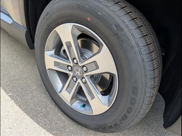 new 2025 Honda Pilot car, priced at $47,095