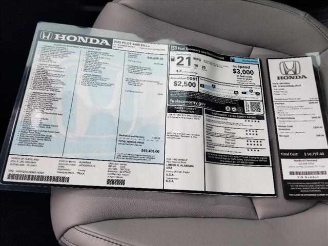 new 2025 Honda Pilot car, priced at $49,405